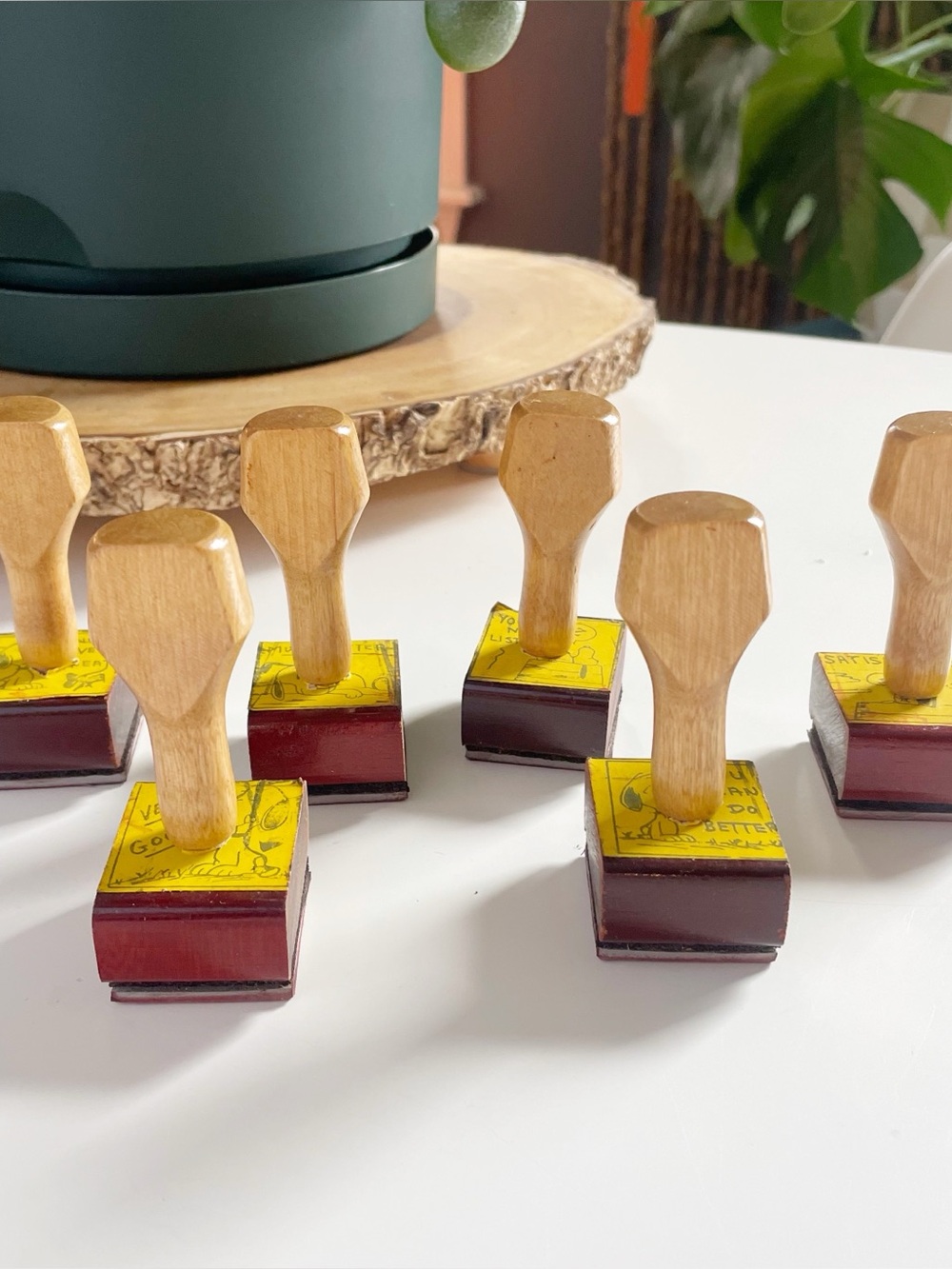 Vintage Set of 6 Snoopy Teacher Grading Wooden Handle Rubber Stamp Set